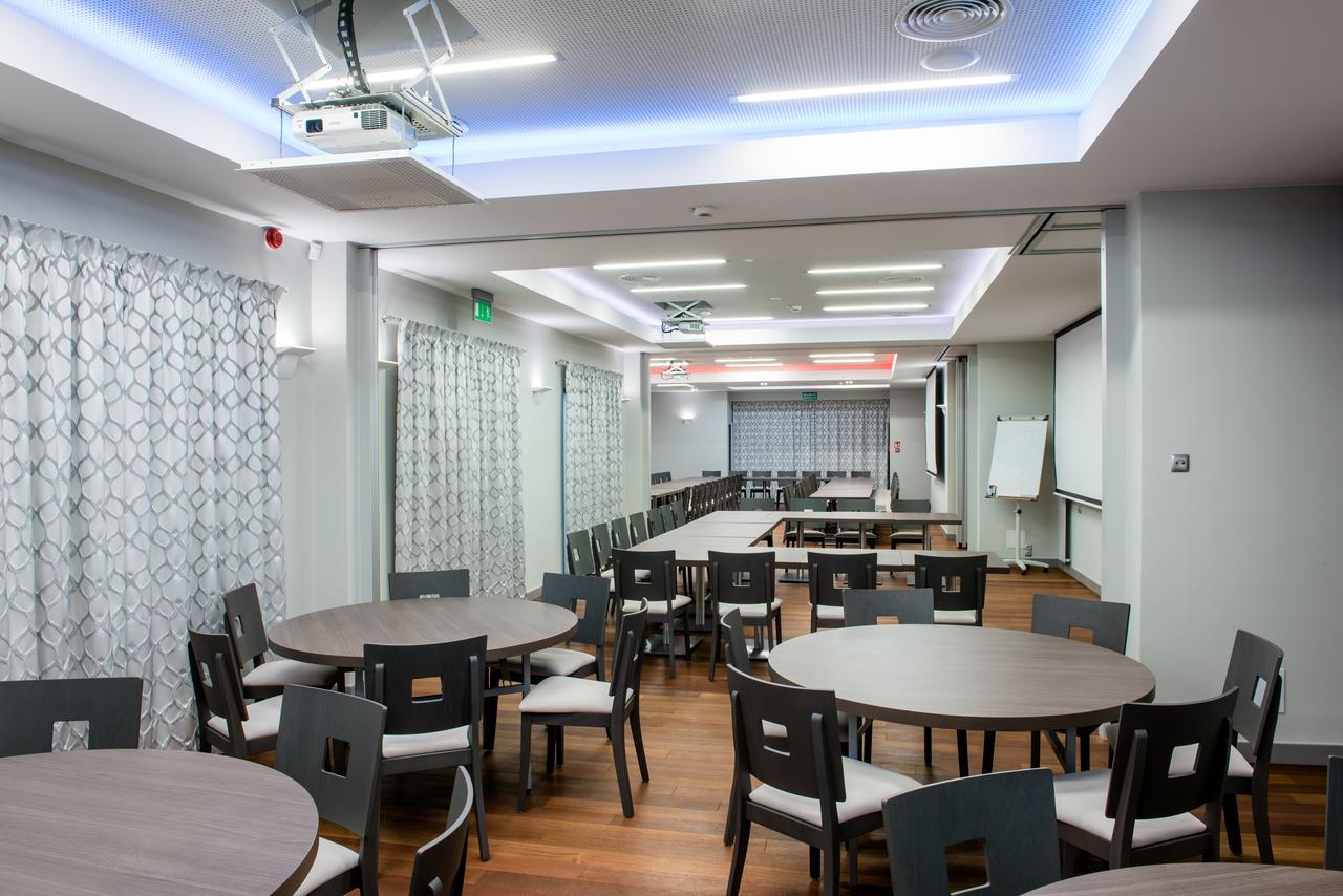 Hotel Kosma Козьмін Екстер'єр фото