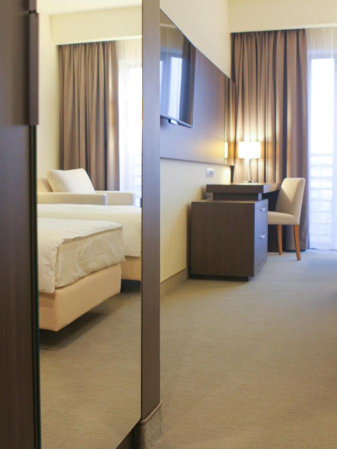 Hotel Kosma Козьмін Екстер'єр фото