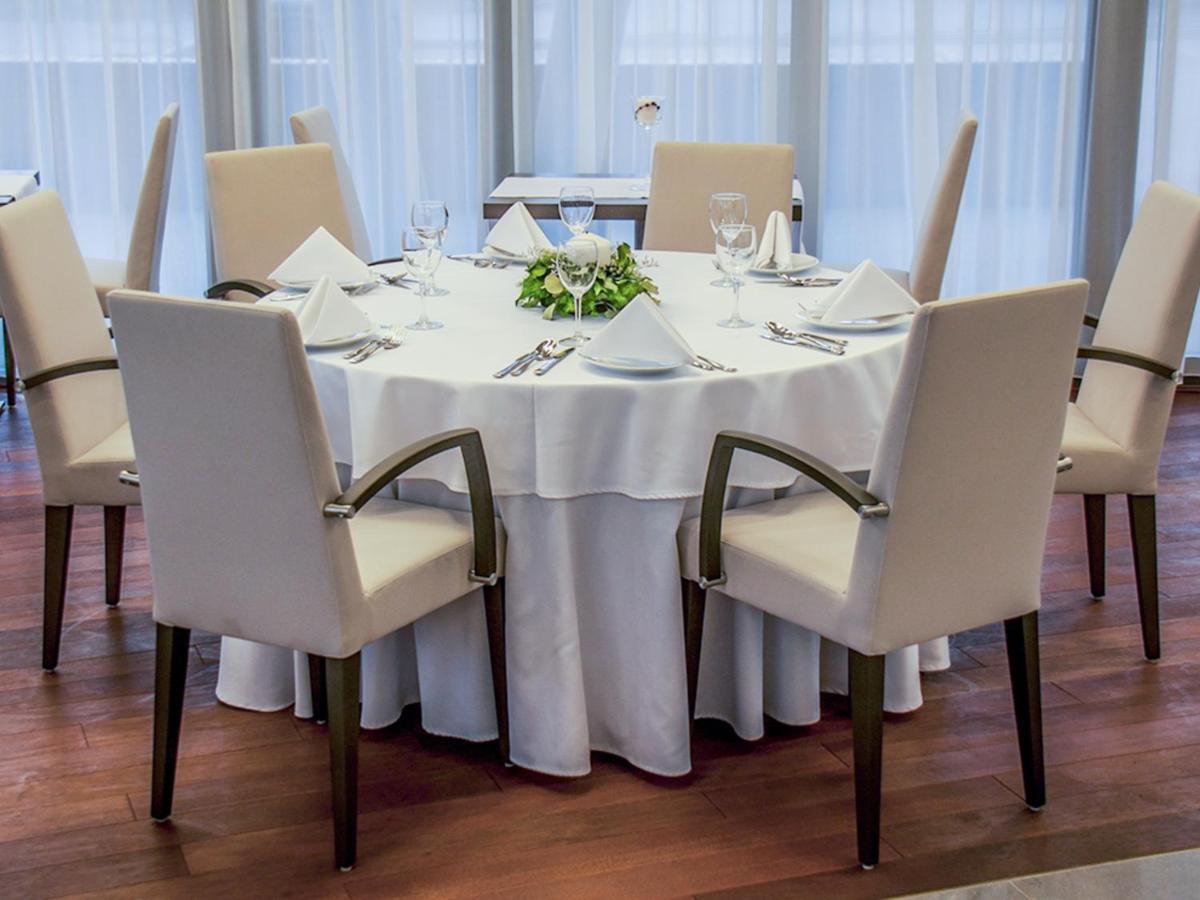Hotel Kosma Козьмін Екстер'єр фото