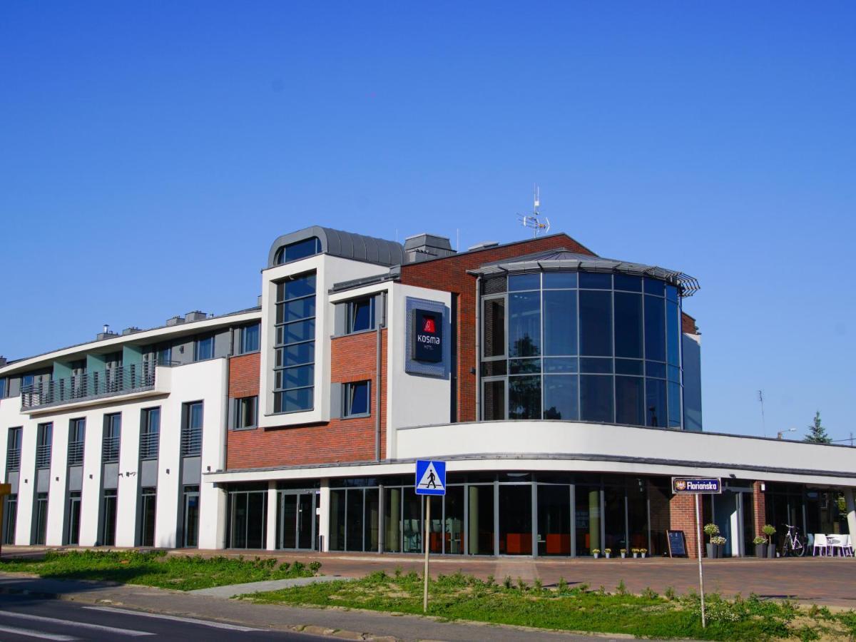 Hotel Kosma Козьмін Екстер'єр фото