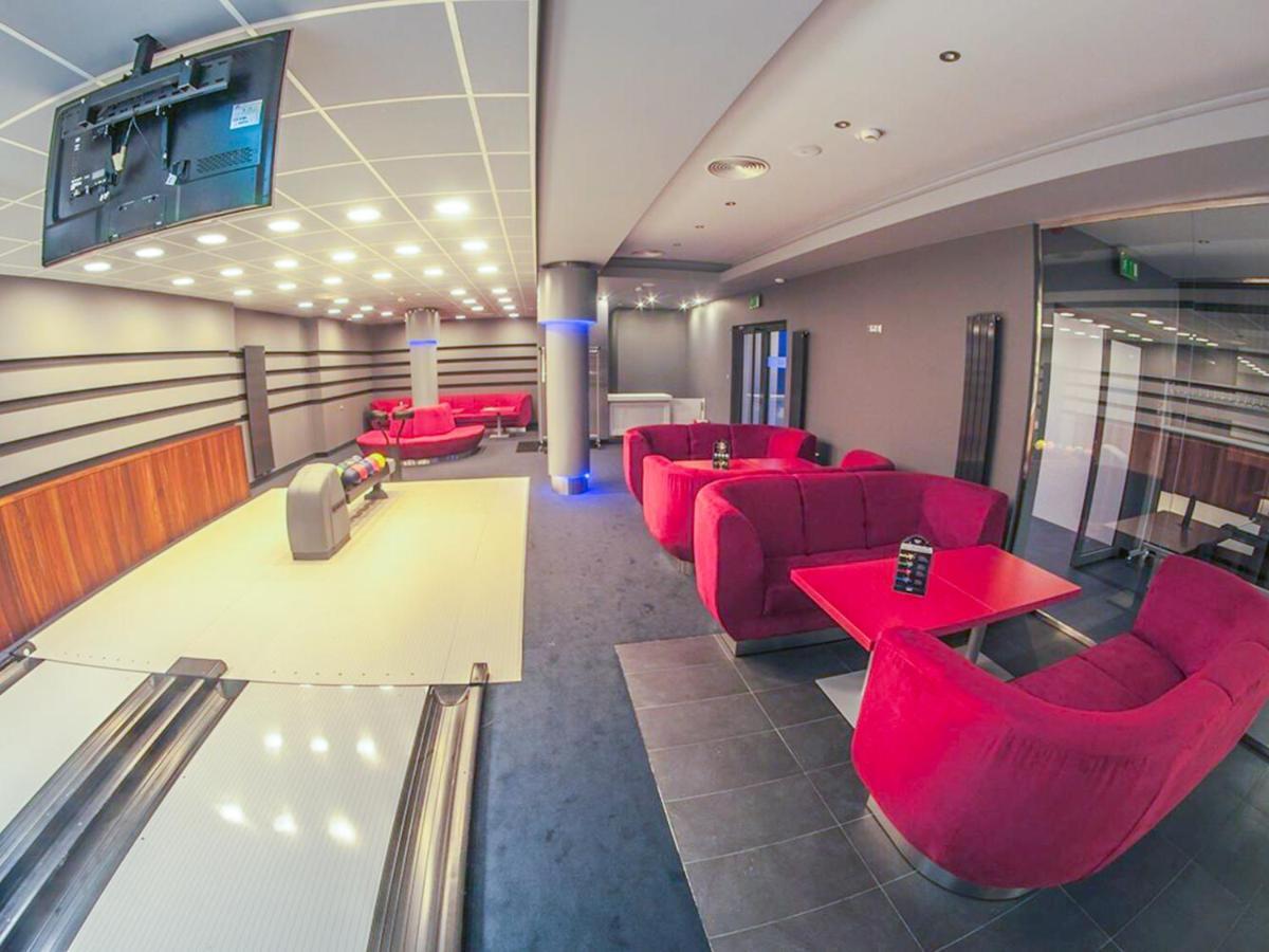 Hotel Kosma Козьмін Екстер'єр фото