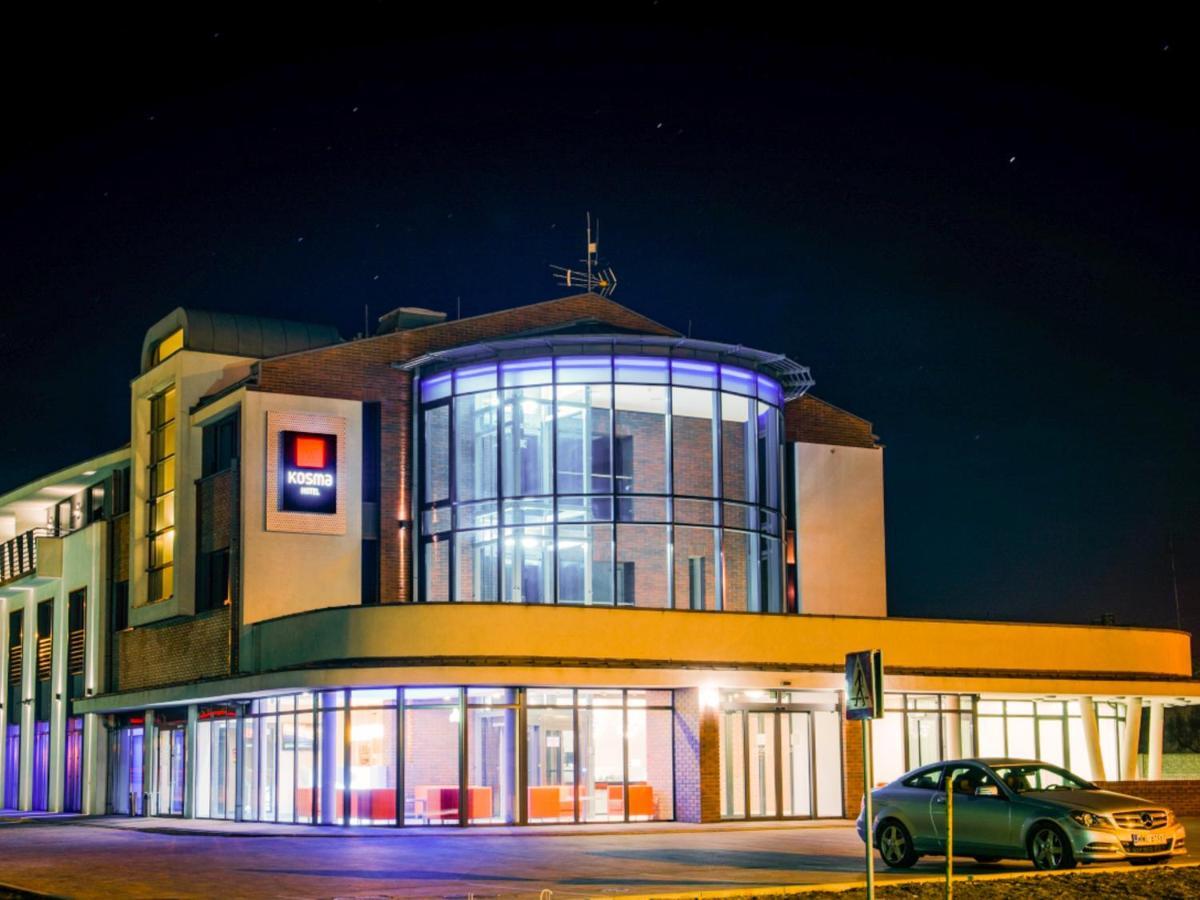Hotel Kosma Козьмін Екстер'єр фото